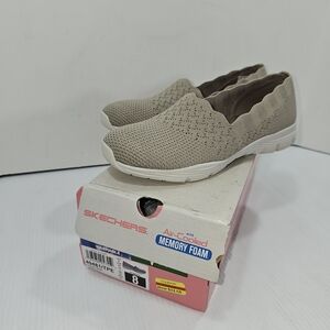 Women's Skechers Slip-on Shoes 8